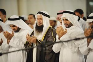 الشيخ احمد القطان شهد صلاة التهجد