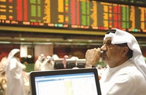 اقتصاديون:  وضع آلية شاملة للإنقاذ الاقتصادي ضرورة لإنقاذ السوق من أزمته الراهنة