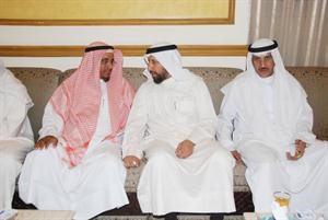 عبداللطيف العميري وحوار مع خالد السلطان﻿