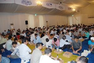 «الوطني» يختتم برنامجه الاجتماعي لشهر رمضان