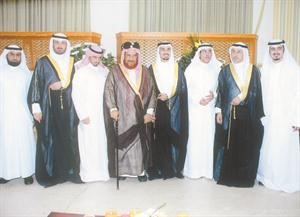 احمد القطان يقدم التهاني﻿