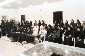 صورة جماعية للمكرمات﻿