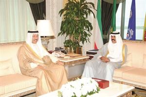 سمو نائب الامير مستقبلا الشيخ جابر المبارك﻿