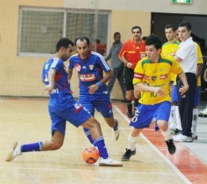 لاعبو المنتخب البرازيلي للصالات قدموا عرضا مبهرا في اللقاء الاول مع ازرق الصالات ﻿