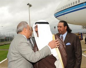 الشيخ علي الجراح مرحبا بالشيخ مشعل الاحمد والشيخ احمد الفهد