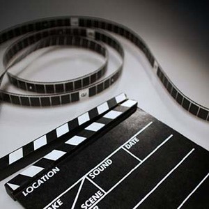 هل تمتد الثورة المصرية إلى السينما؟ 