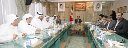 جانب من لقاء وزير الثقافة والارشاد الايراني مع الوفد الاعلامي الكويتي ماجد السابج