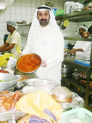 مخالفات بالجملة داخل احد المطاعم