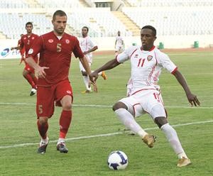 نجم الكرة الاماراتي احمد خليل يتفوق على اوباما في راتبه الشهري
