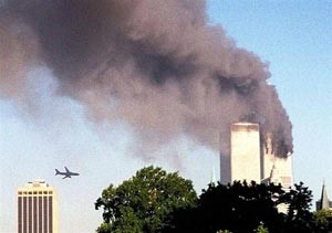 طائرة الرحلة 175 تتجه الى البرج الجنوبي من برجي التجارة