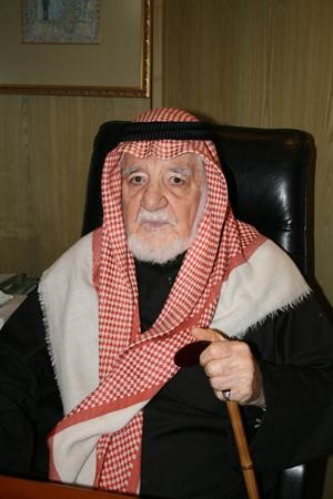 العم احمد بزيع الياسين في اخر ايام حياته﻿