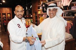 محمد العنجري مكرما جراح العتيقي﻿