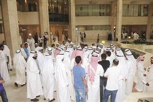 جانب من اضراب موظفي محطات الكهرباء