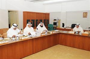 عبدالله الرمي ودوليد الطبطبائي وحسين الحريتي وفيصل الدويسان خلال الاجتماع