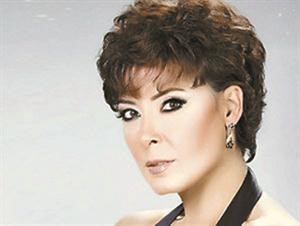 انوشكا
