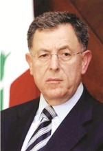 فؤاد السنيورة﻿