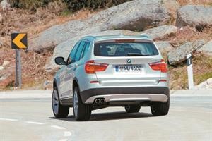 BMW X3 الجديدة تحقق 5 نجوم في اختبار الاصطدام Euro NCAP 
