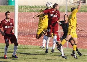 فرصة ثمينة للنجمة على مرمى العهد 	عدنان الحاج علي﻿