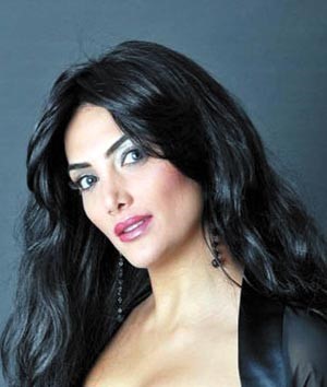 حورية فرغلي﻿