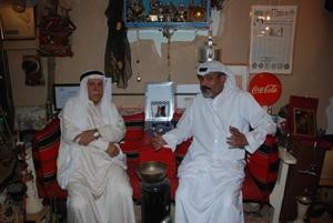 البخيت متحدثا الى الزميل منصور الهاجري﻿