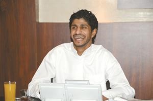 مساعد ندا: الاستقرار الفني والإداري ودعم الفهد ومساندة الجماهير وراء نتائج الأزرق الإيجابية في تصفيات كأس العالم