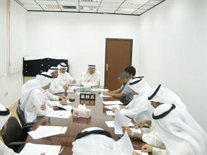 جانب من اجتماع عميد شؤون الطلبة مع منسقي القوائم﻿