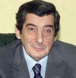 ايلي الفرزلي﻿