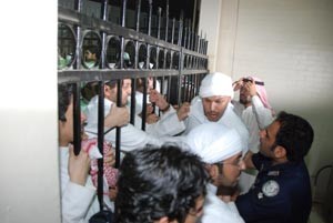 تهاوش وعراك بالايدي