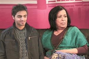 فيصل والفنانة القديرة حياة الفهد﻿