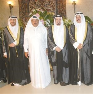 اللواء دمصطفى الزعابي يبارك﻿