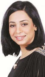 منى مكين 