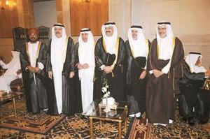 د الفايز متوسطا سفراء البحرين وقطر والامارات وعمان