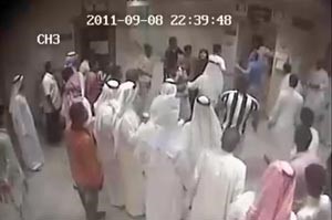 مقطع الاعتداء على مواطن وزوجته في «العدان» يحيل عسكرياً إلى الاختصاص لتقاعسه عن الواجب