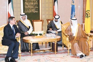 صاحب السمو الامير الشيخ صباح الاحمد لدى استقباله السفير الاميركي الجديد ماثيواتش تولر