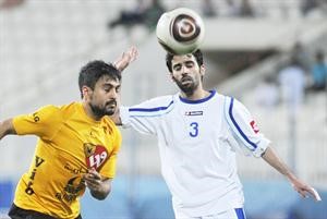 المواجهة تتجدد اليوم بين لاعب القادسية عبدالعزيزالمشعان ومدافع الجهراء سلطان عطشان