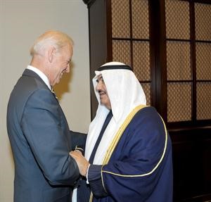 جو بايدن مستقبلا سمو رئيس مجلس الوزراء الشيخ ناصر المحمد