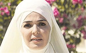 منى عبدالغني﻿