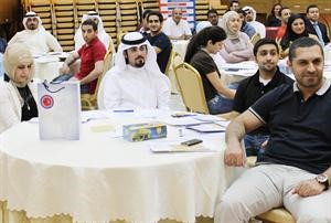 جانب من الطلبة الحضور في اللقاء التنويري
