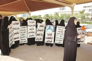 قطع الاعناق ولا قطع الارزاق