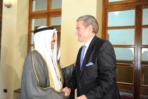 الرئيس الخرافي ورئيس وزراء البانيا صالح بيرشا
