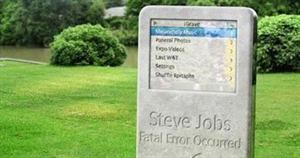 قبر ستيف جوبز على شكل ايبود﻿