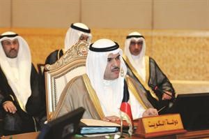 الشيخ سلمان الحمود خلال الاجتماع﻿