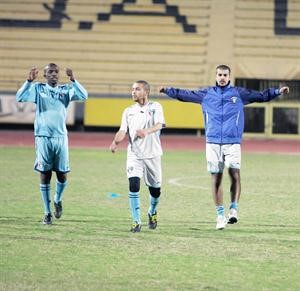 التدريب الاول للرديف شهد غياب نصف العدد﻿