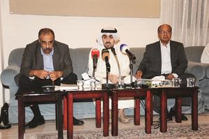 دمحمد الفيلي وعبدالله النيباري وعريف الندوة 	هاني الشمري﻿
