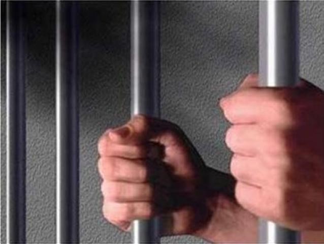 إيران تحكم بالسجن على 56 من الدعاة السنة