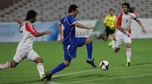مهاجم الازرق الرديف احمد عجب اضاع فرصا عديدة للتهديف امام الامارات﻿