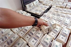 تراجع ملحوظ في سعر صرف الدولار﻿