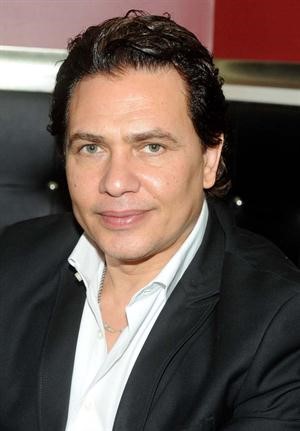 محمد رياض﻿