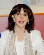 السفيرة ندى يافي﻿