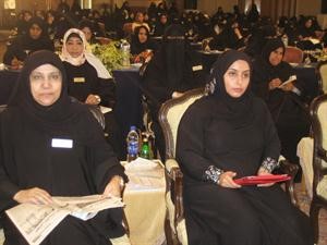سعاد بوحمرا واحدى ضيفات المؤتمر﻿